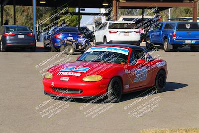 media/Oct-29-2022-CalClub SCCA (Sat) [[e05833b2e9]]/Around the Pits/